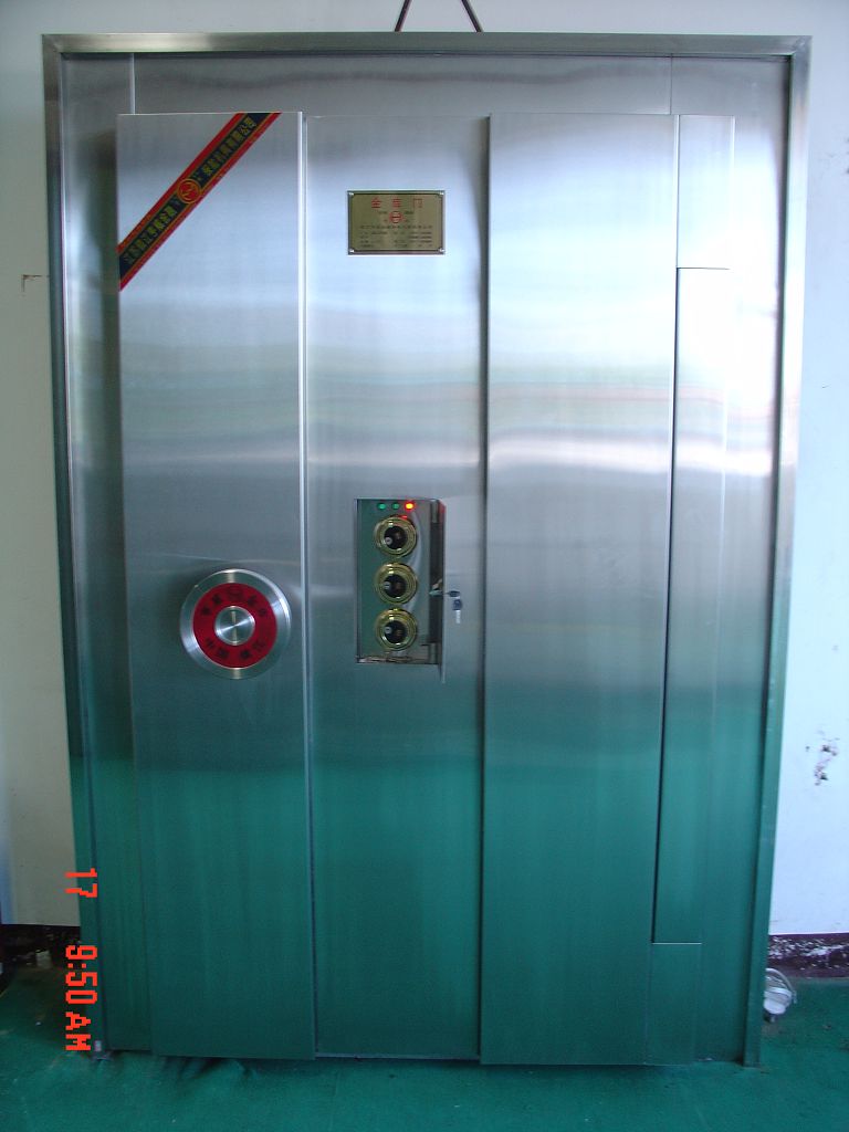 ���_����(k��)�T(�T���T)